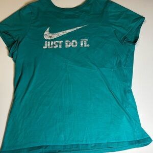Nike Turquoise Tee with Swoosh and Slogan